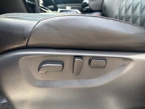 Used 2023 Nissan Armada Platinum w/ Captain's Chairs Package image 48