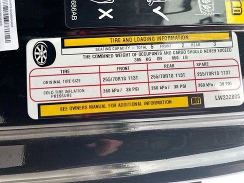 Used 2020 Jeep Wrangler Unlimited Sahara AWD/4WD image 33