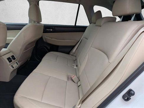 Used 2019 Subaru Outback 3.6R Limited w/ Popular Package #2 image 20