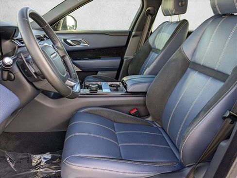 Used 2018 Land Rover Range Rover Velar R-Dynamic SE image 19