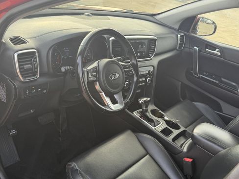 Used 2020 Kia Sportage EX FWD image 14