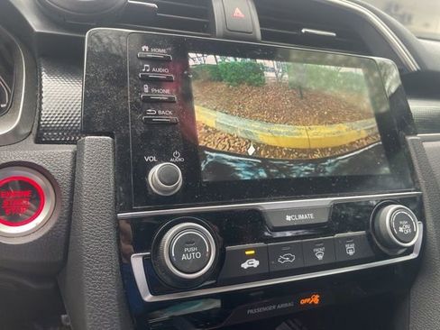 Used 2021 Honda Civic Sport image 12