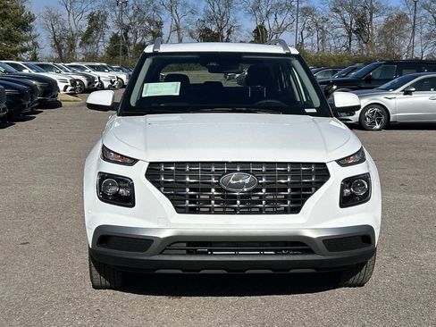 New 2026 Hyundai Venue SEL image 2