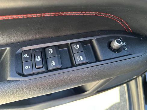 Used 2022 Jeep Compass Trailhawk image 22