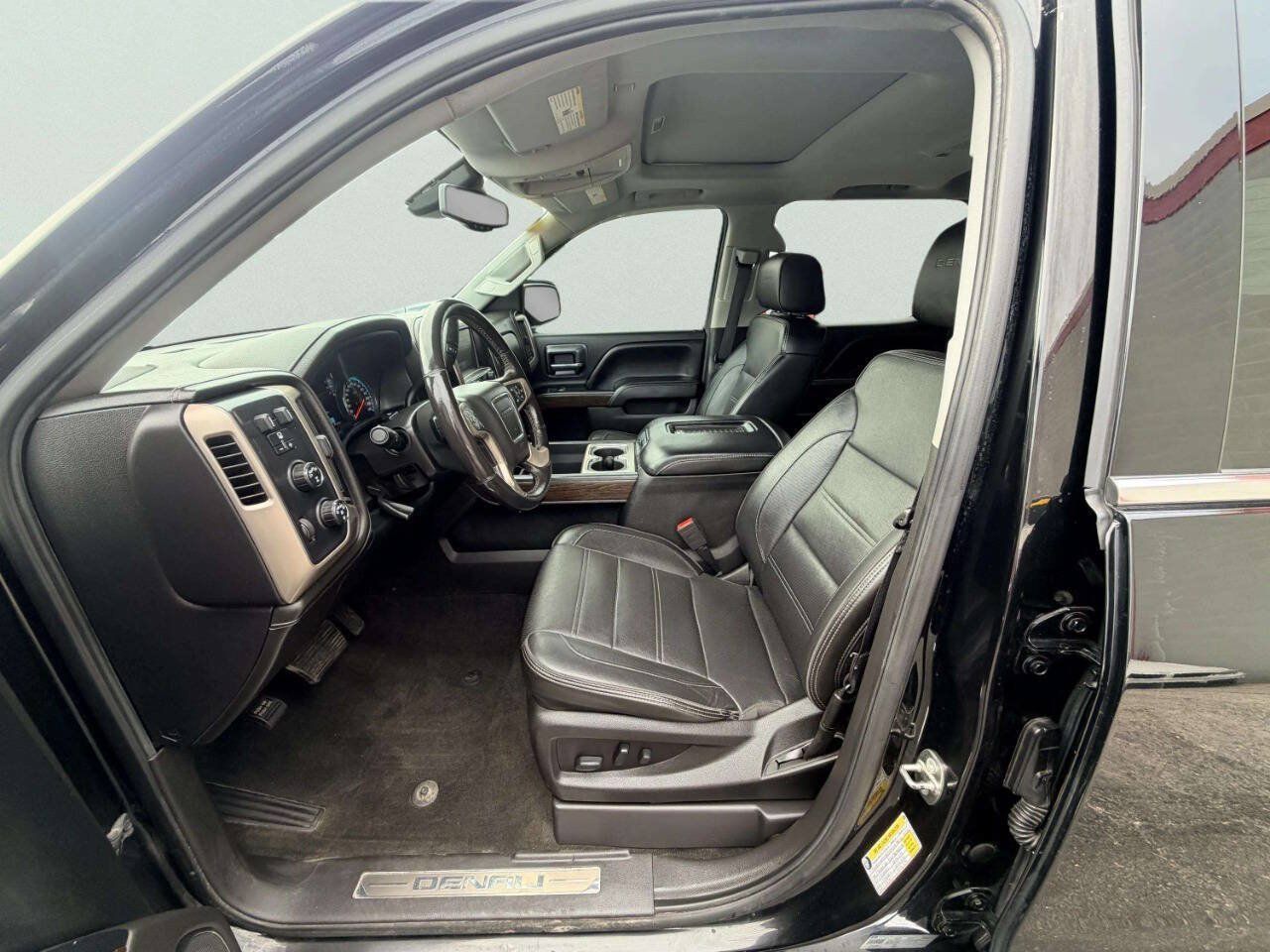 Used 2018 GMC Sierra 1500 Denali AWD/4WD image 13
