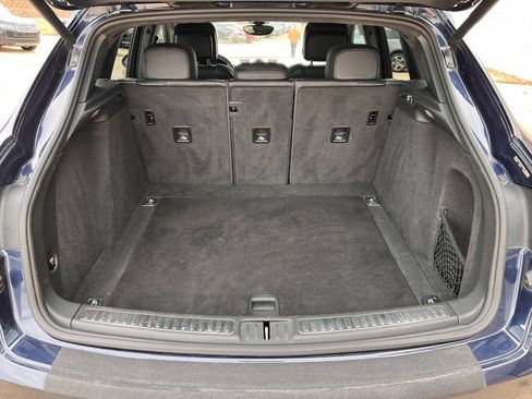 Used 2015 Porsche Macan Turbo image 18