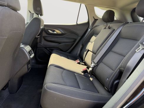 Used 2024 GMC Terrain SLE AWD/4WD image 22