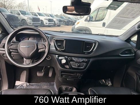 Used 2019 Chrysler Pacifica Limited w/ Advanced Safetytec Group image 11