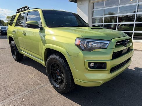 Used 2023 Toyota 4Runner TRD Sport w/ Technology Package AWD/4WD image 2