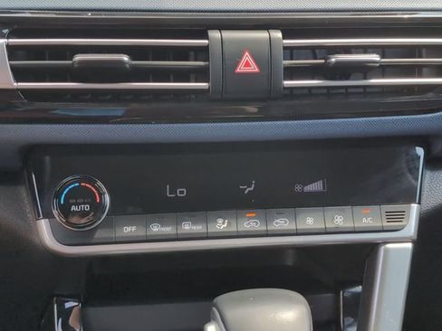 Used 2023 Kia Seltos S AWD/4WD image 19