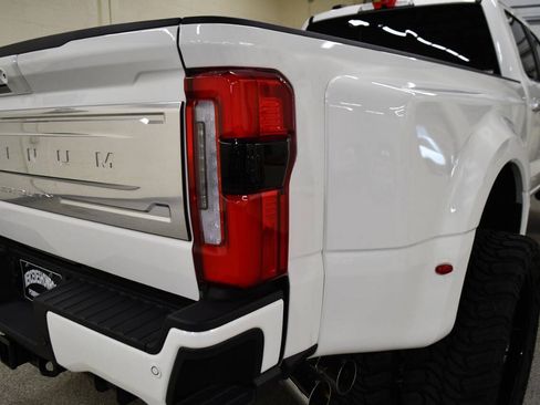 Used 2025 Ford F450 Platinum w/ Platinum Plus Package AWD/4WD image 40