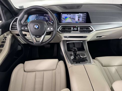 Used 2022 BMW X5 xDrive40i w/ Premium Package AWD/4WD image 5