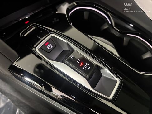 Used 2025 Audi Q5 Premium Plus w/ Premium Plus AWD/4WD image 29