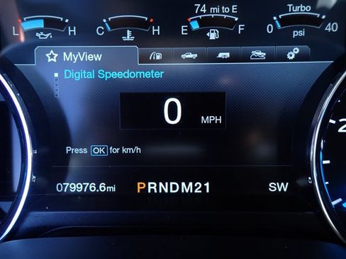 Used 2017 Ford F250 Lariat w/ Lariat Ultimate Package AWD/4WD image 15
