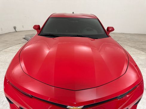 Used 2016 Chevrolet Camaro LT RWD image 17
