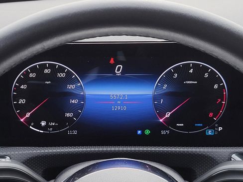 Used 2024 Mercedes-Benz CLA 250 4MATIC image 34