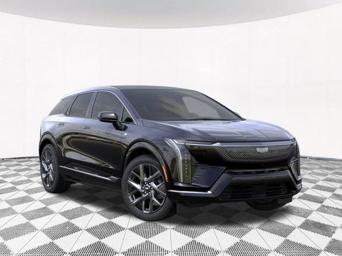 New 2027 Cadillac Optiq Luxury w/ LPO, Floor Liner Package AWD/4WD image 12
