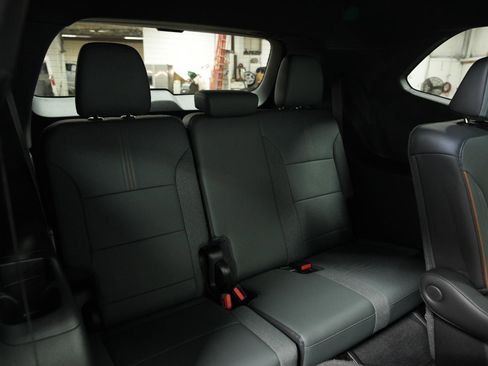 New 2026 GMC Acadia AT4 w/ Luxury Package image 15