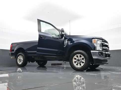 Used 2021 Ford F250 XLT w/ XLT Value Package AWD/4WD image 28