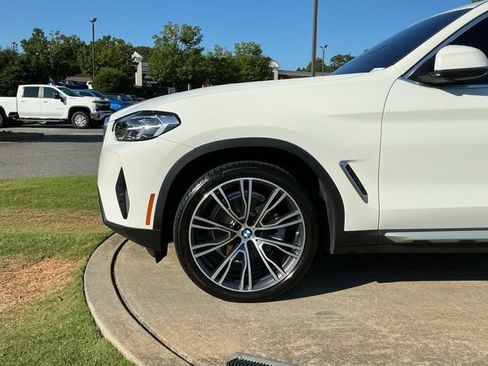 Used 2023 BMW X3 xDrive30i w/ Premium Package AWD/4WD image 12