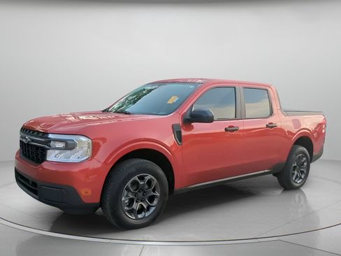 Certified 2024 Ford Maverick XLT FWD image 13
