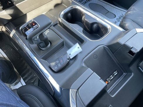 New 2026 Chevrolet Silverado 1500 LTZ w/ LTZ Premium Package image 10