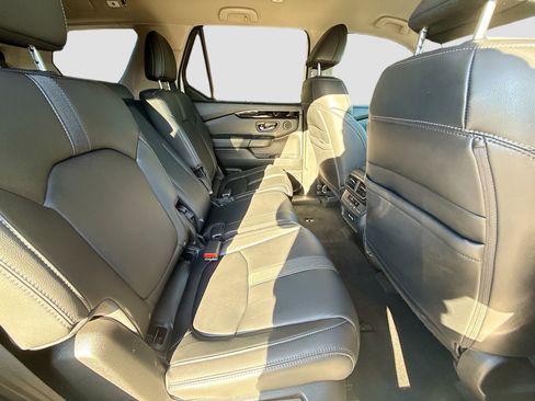 Used 2023 Honda Pilot EX-L image 28