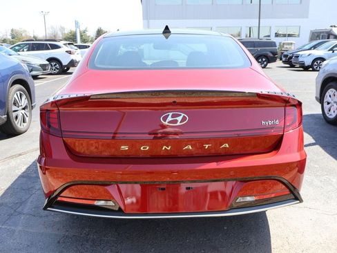 Used 2023 Hyundai Sonata Limited w/ Cargo Package image 18