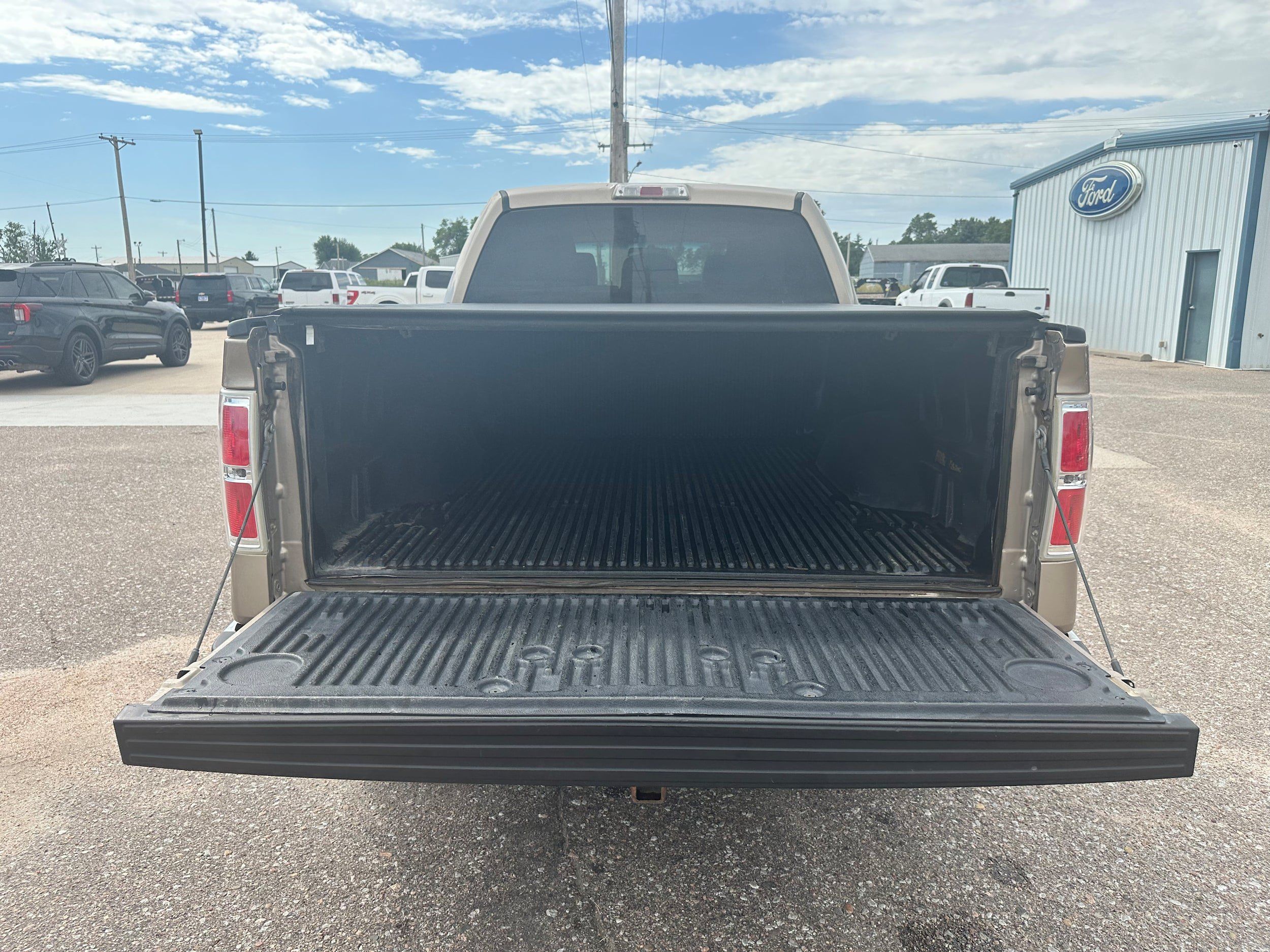Used 2012 Ford F150 XLT w/ XLT Chrome Pkg AWD/4WD image 30