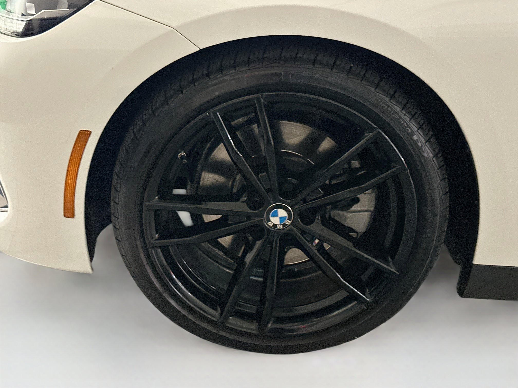 Used 2022 BMW 230i Coupe w/ M Sport Package RWD image 29