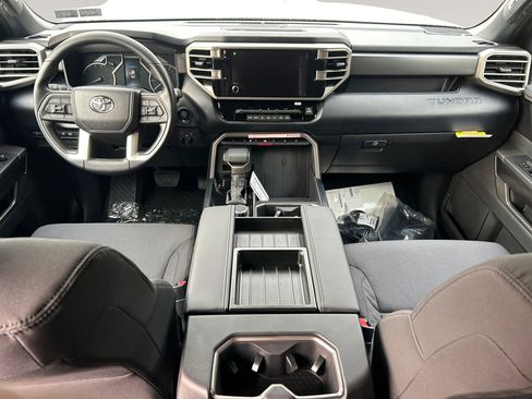 New 2026 Toyota Tundra SR5 AWD/4WD image 10