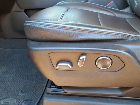 Used 2024 GMC Sierra 2500 Denali w/ Denali Reserve Package image 10