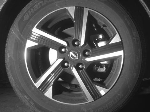 Used 2025 Nissan Sentra SV FWD image 12