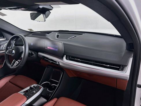 Used 2026 BMW X2 xDrive28i w/ Technology Package AWD/4WD image 29