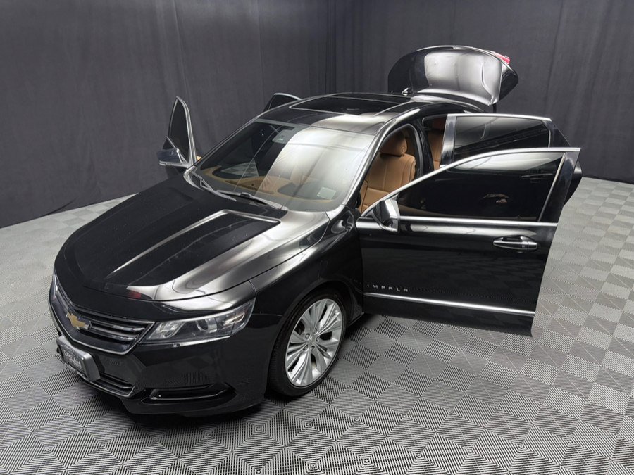 Used 2015 Chevrolet Impala LTZ FWD image 18