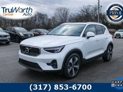 Used 2025 Volvo XC40 B5 Plus