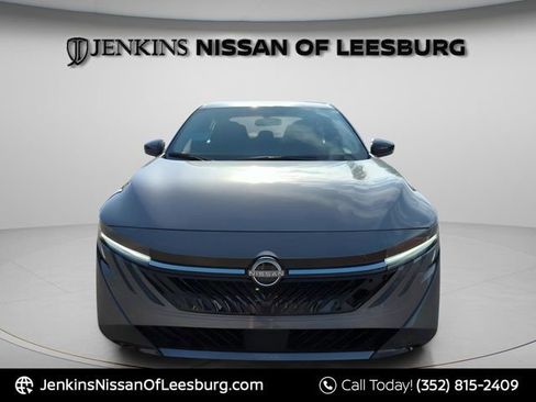 New 2026 Nissan Sentra SR w/ Floor Mat Package FWD image 10