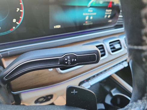 Used 2021 Mercedes-Benz GLE 350 4MATIC image 16