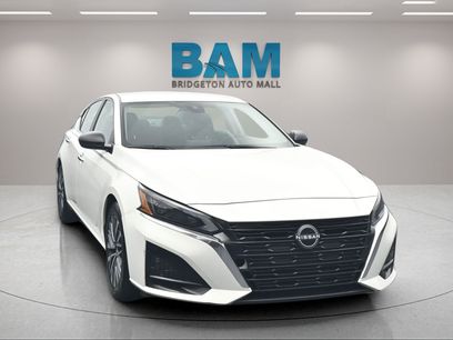 Used 2025 Nissan Altima 2.5 SV