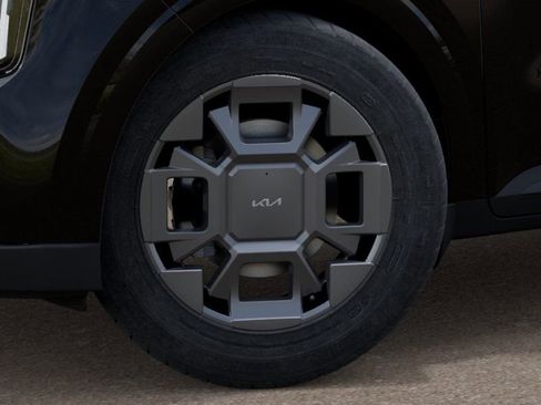 New 2026 Kia Carnival EX FWD image 9