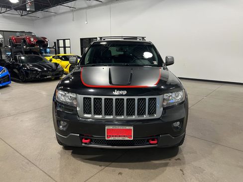 Used 2013 Jeep Grand Cherokee Trailhawk image 8
