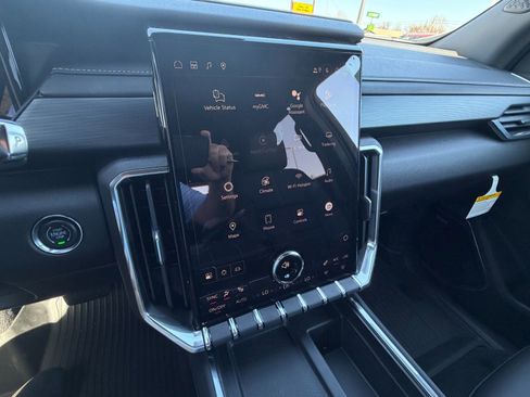 New 2026 GMC Acadia Elevation w/ Black Edition AWD/4WD image 14