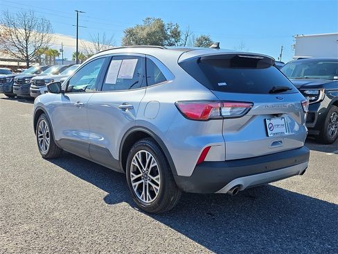 Used 2022 Ford Escape SEL image 7