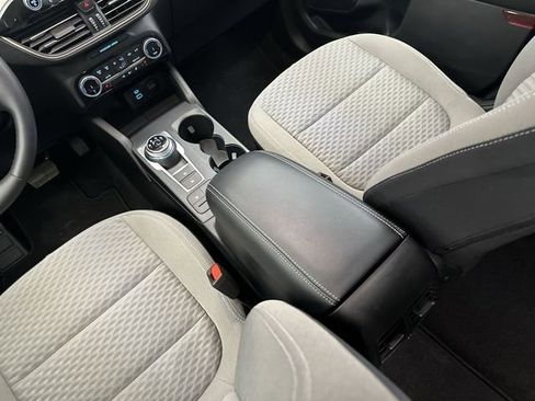 Used 2022 Ford Escape SE w/ Convenience Package image 23