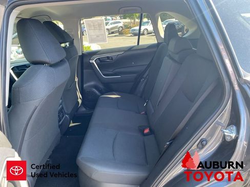 Certified 2024 Toyota RAV4 LE AWD/4WD image 23