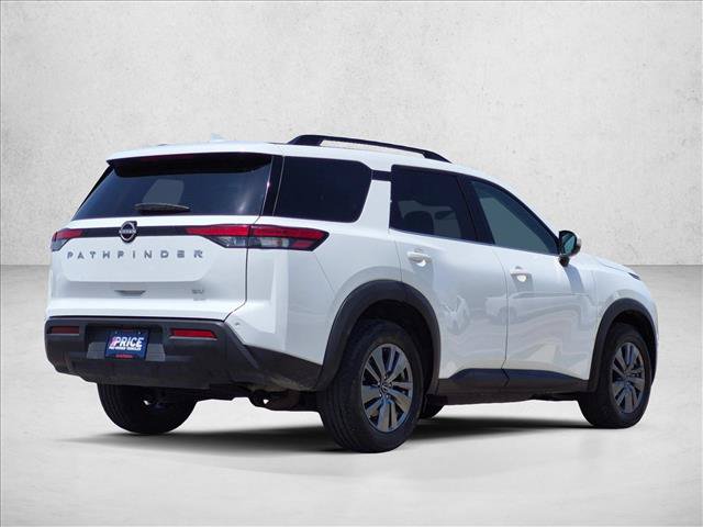 Used 2024 Nissan Pathfinder SV FWD image 5