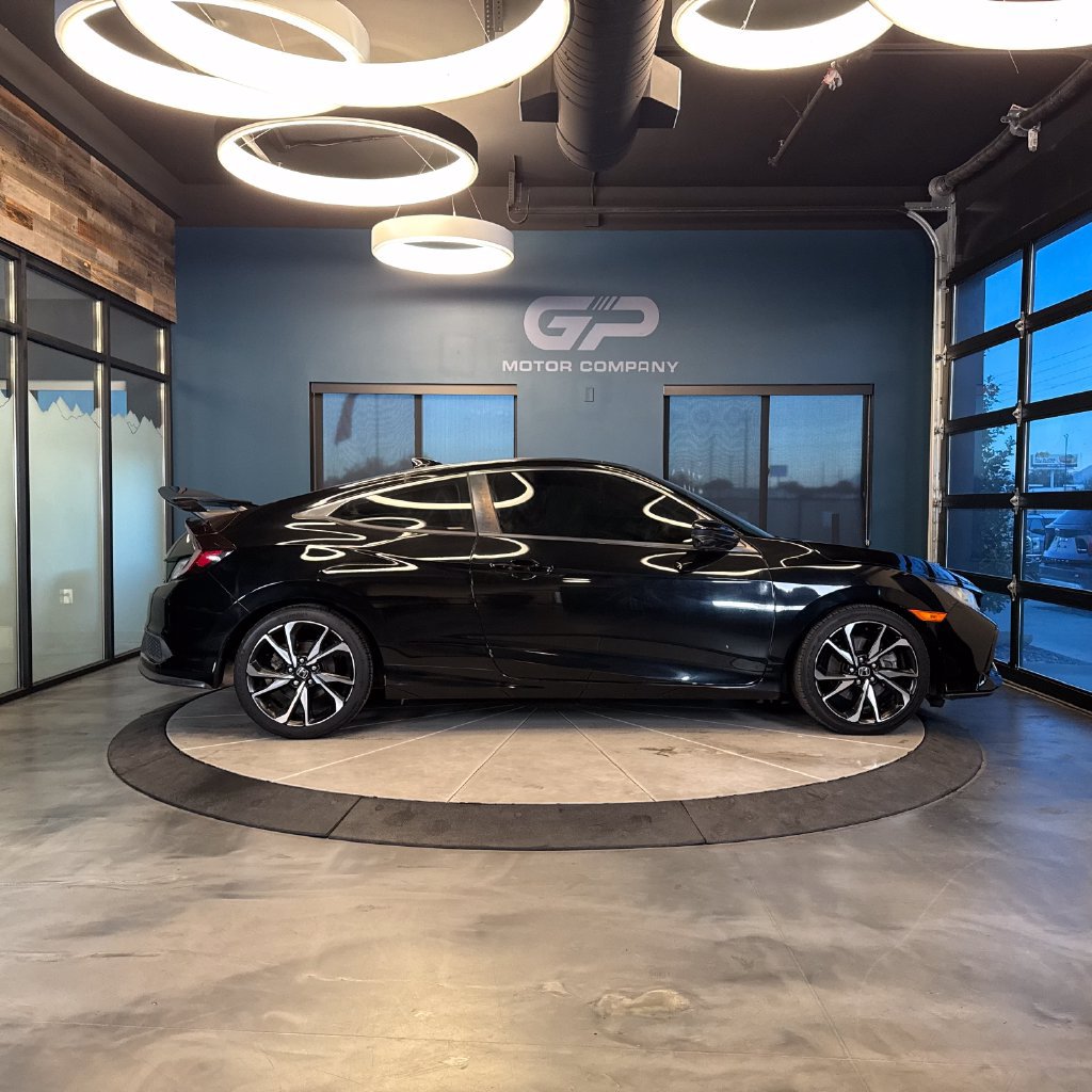 Used 2018 Honda Civic Si image 2