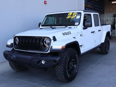 Used 2025 Jeep Gladiator Sport