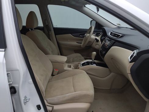 Used 2014 Nissan Rogue SV FWD image 21