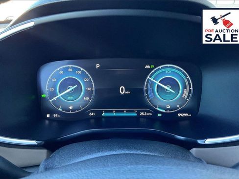 Used 2023 Hyundai Santa Fe SEL Premium image 20